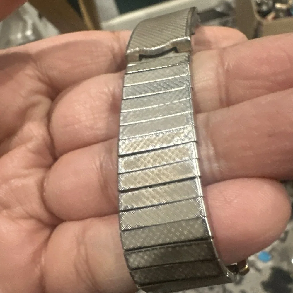 Works Vintage Timex Mens Watch Mercury with Date 32mm Manual Wind -Missing Stick